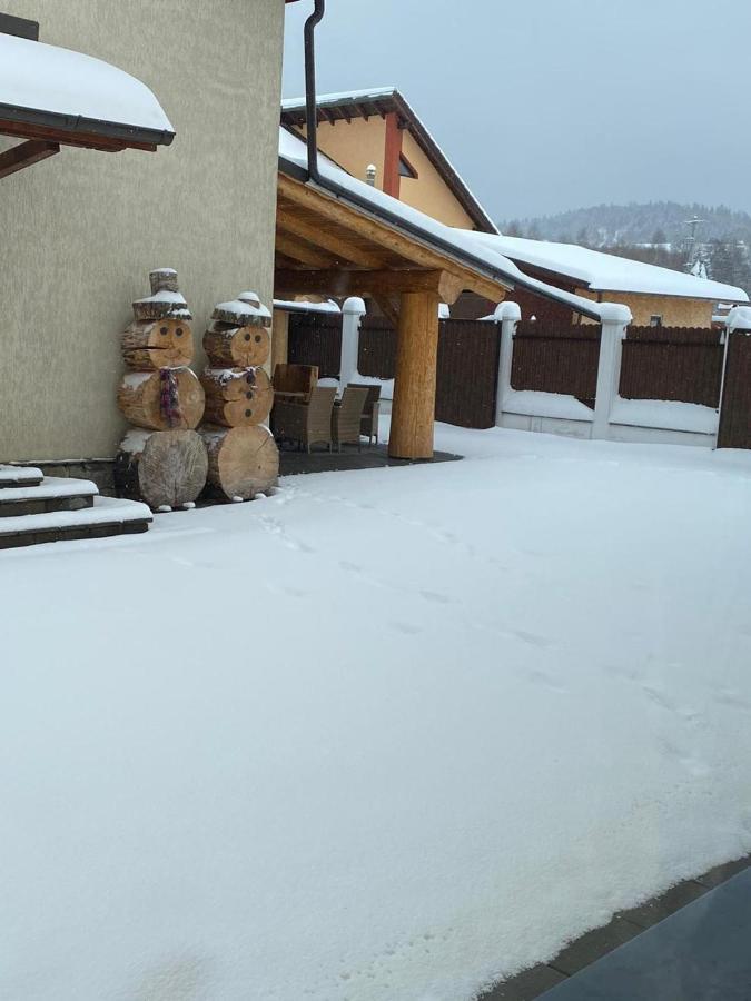 Hasienda Rasnov Exterior foto